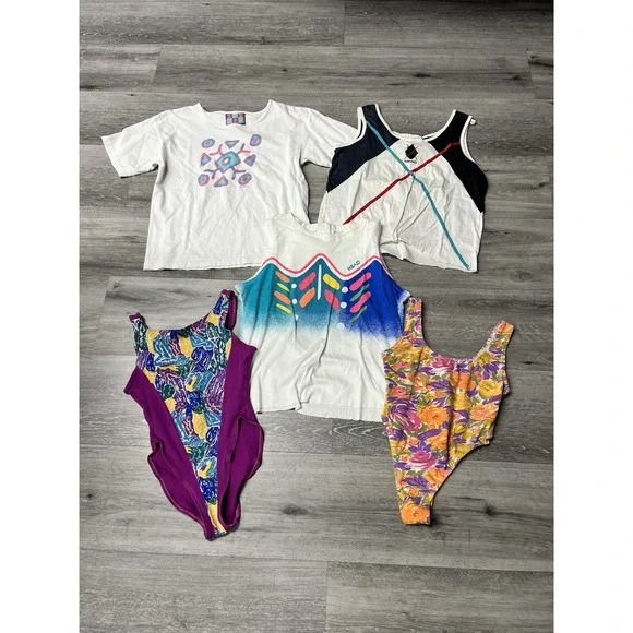 Vintage 90s Lot Of 5 Women's Vintage Pieces - Reseller Bundle - Bodysuit's Tee's - Picture 1 of 10